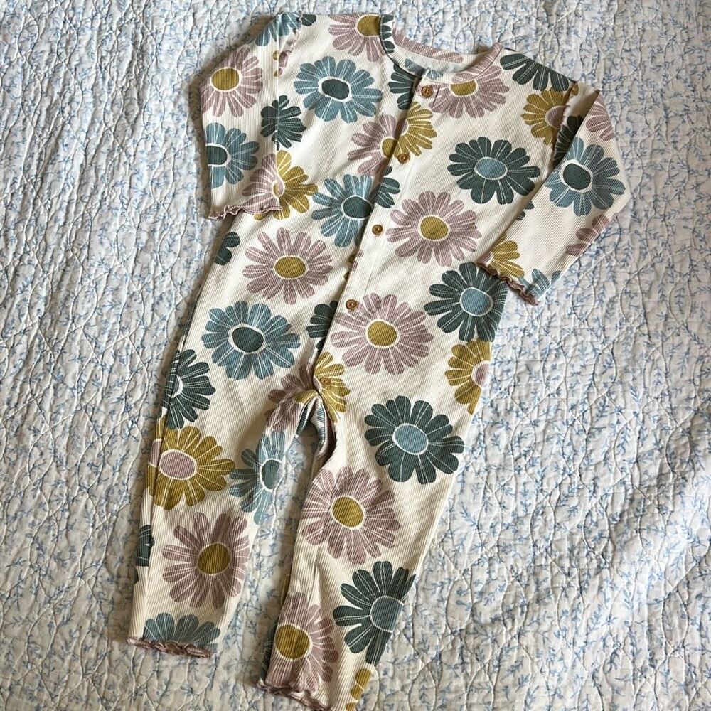 Little co‎ floral long sleeve romper size 18 months